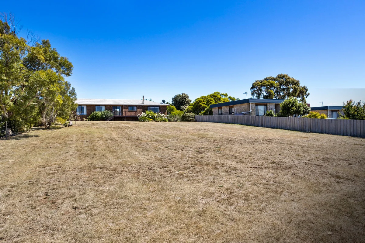 Additional image 5 of 1 Schouten Court, Swansea TAS 7190