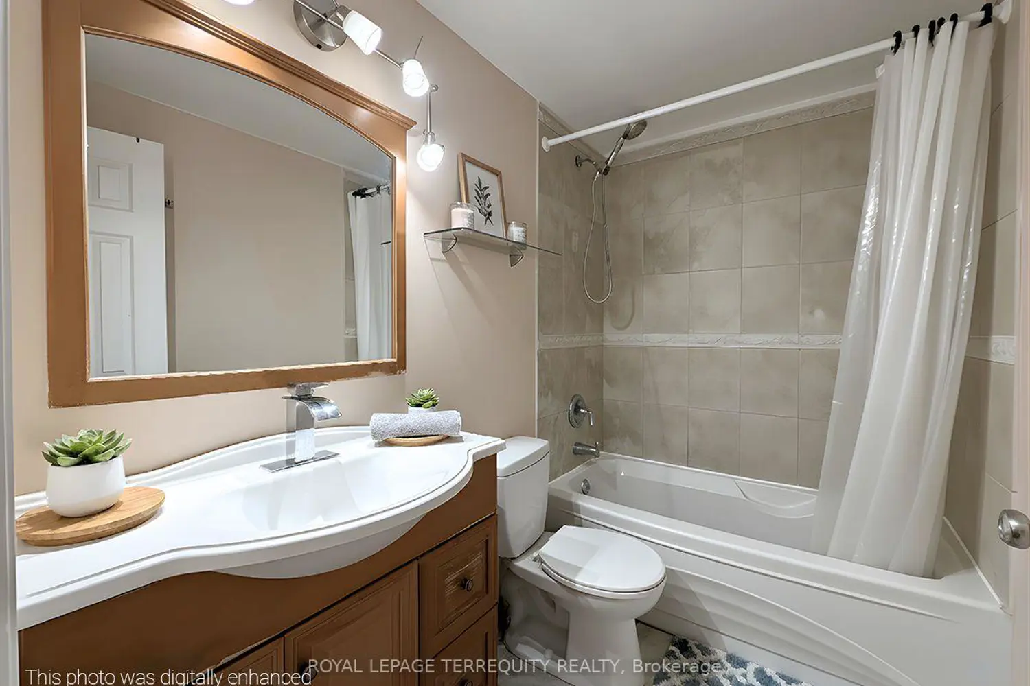 Additional image 13 of 1704 Oberon Crescent