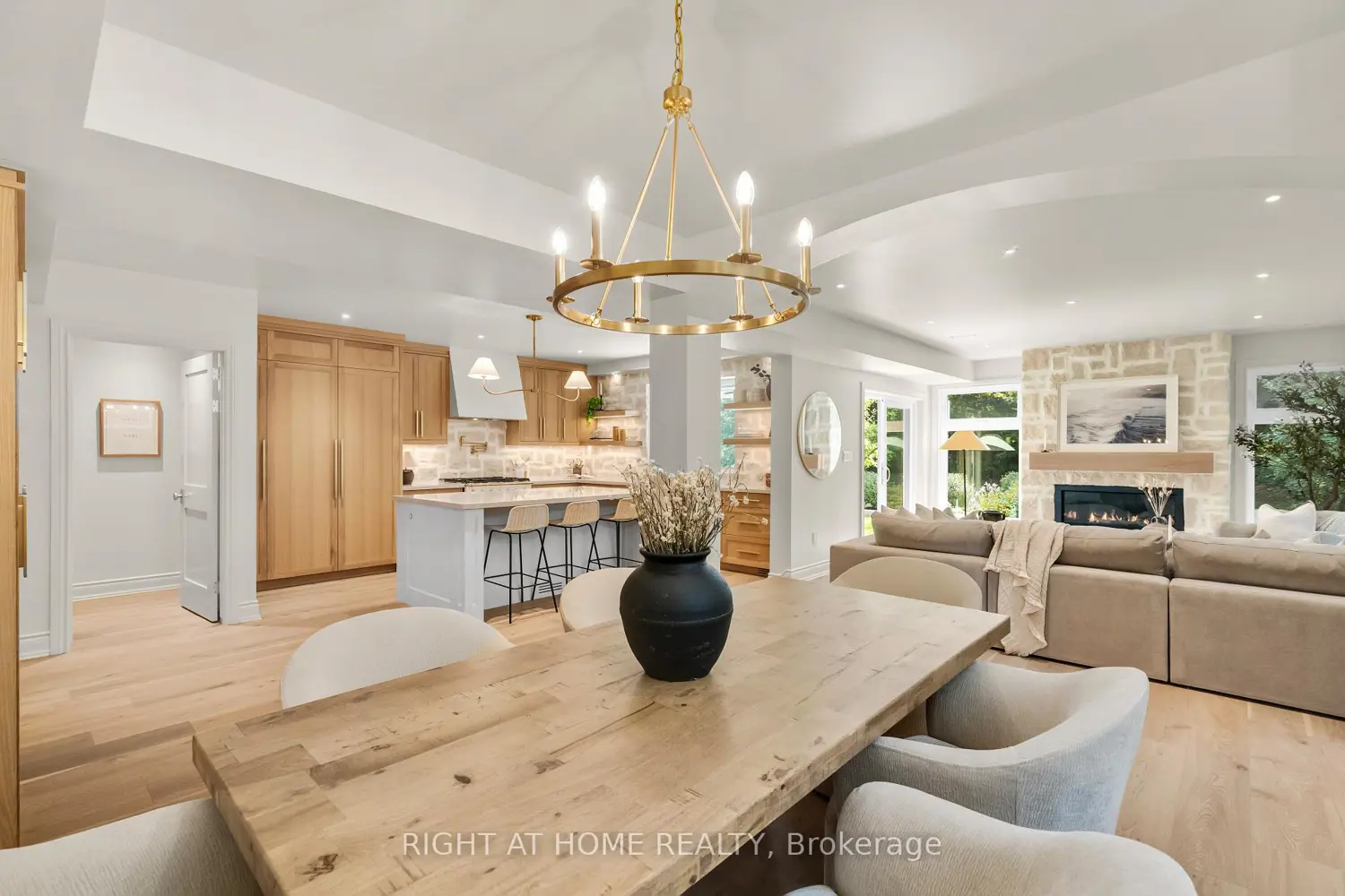 Additional image 7 of 393 Hess Street