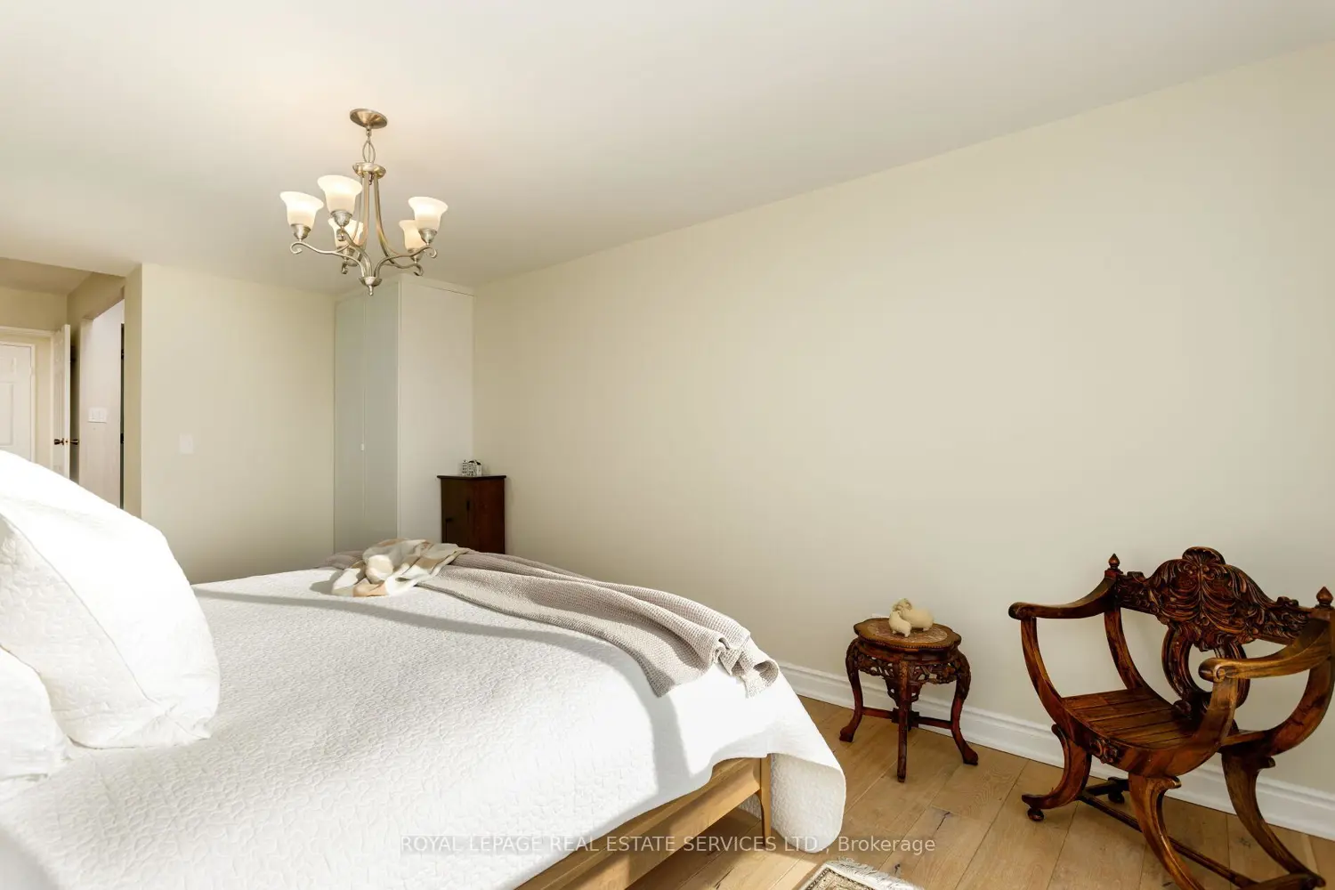 Additional image 11 of 2180 Marine Drive 1401