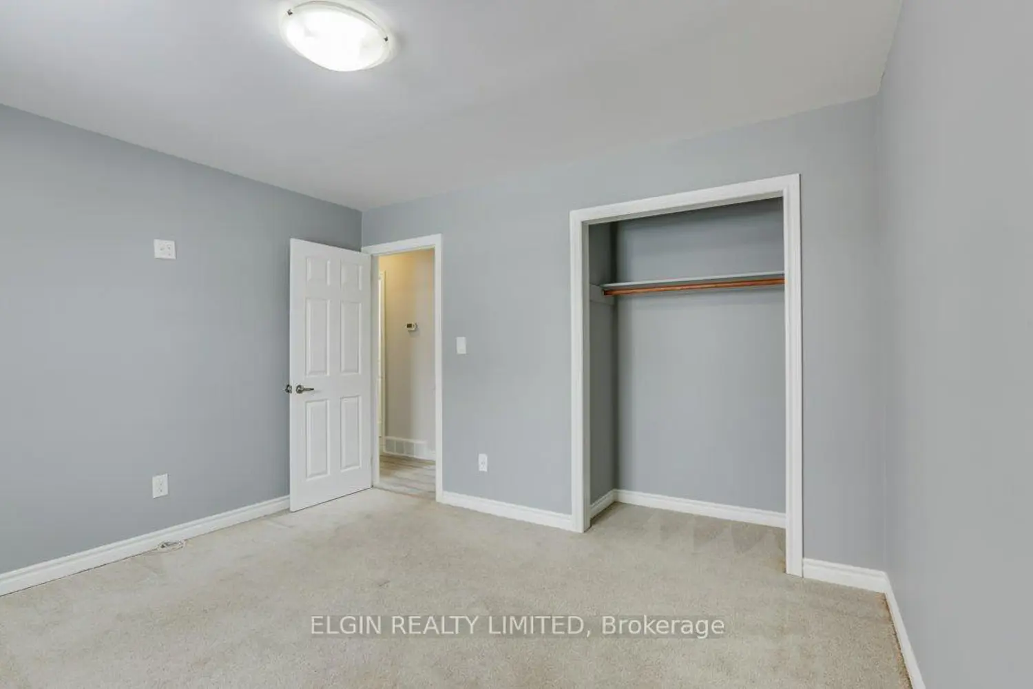 5 Sauve Avenue photo 4