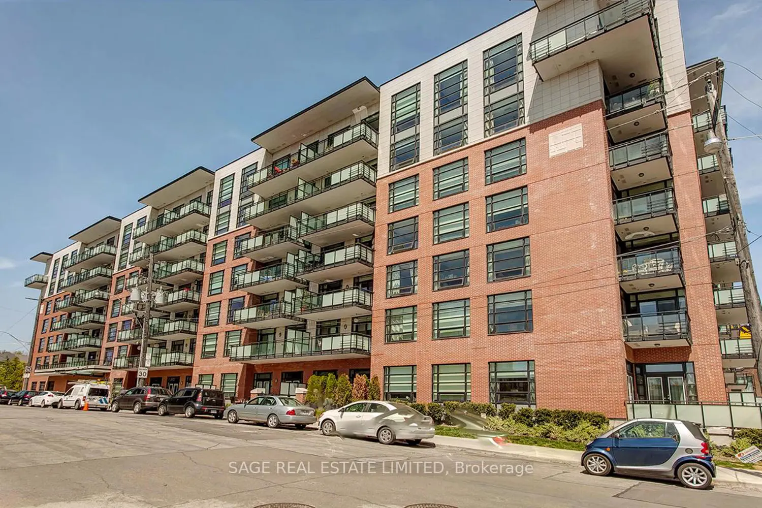 88 Colgate Avenue 533