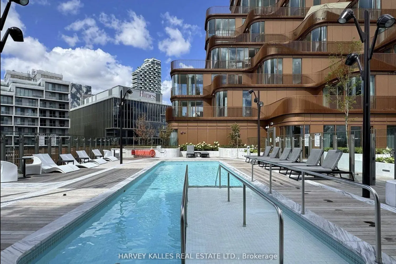 Additional image 12 of 155 Merchants Wharf Avenue 701