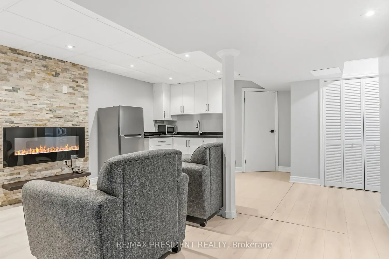 Additional image 13 of 7031 Graydon Court