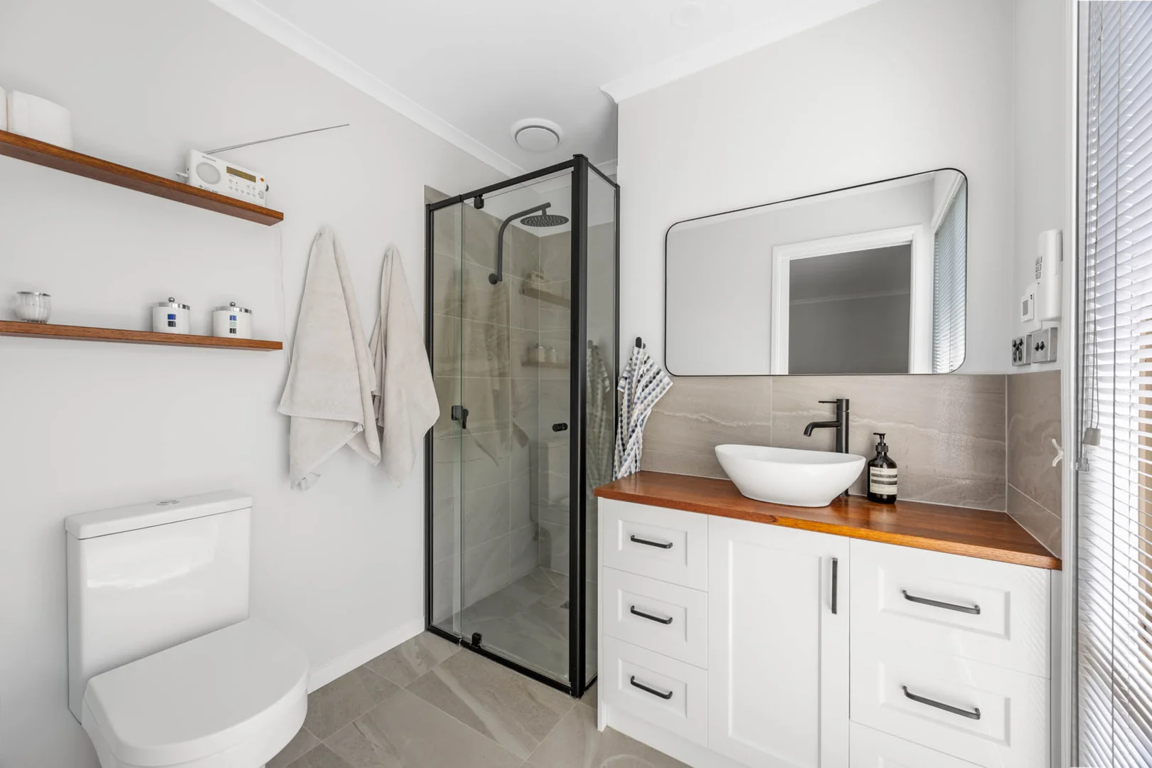 Additional image 10 of 6 Carinya Drive, Gisborne VIC 3437