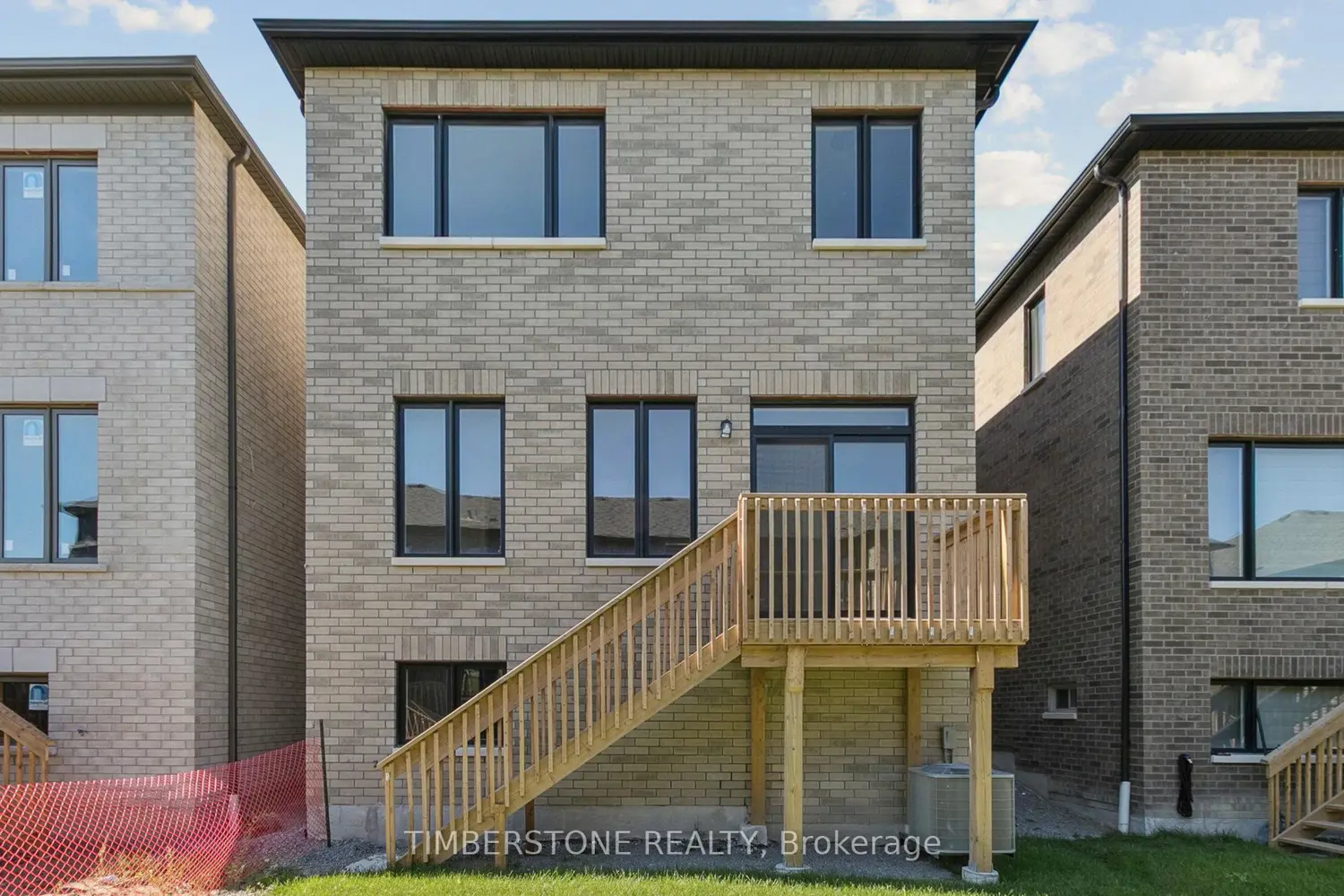 Additional image 19 of 1813 Narcissus Gardens