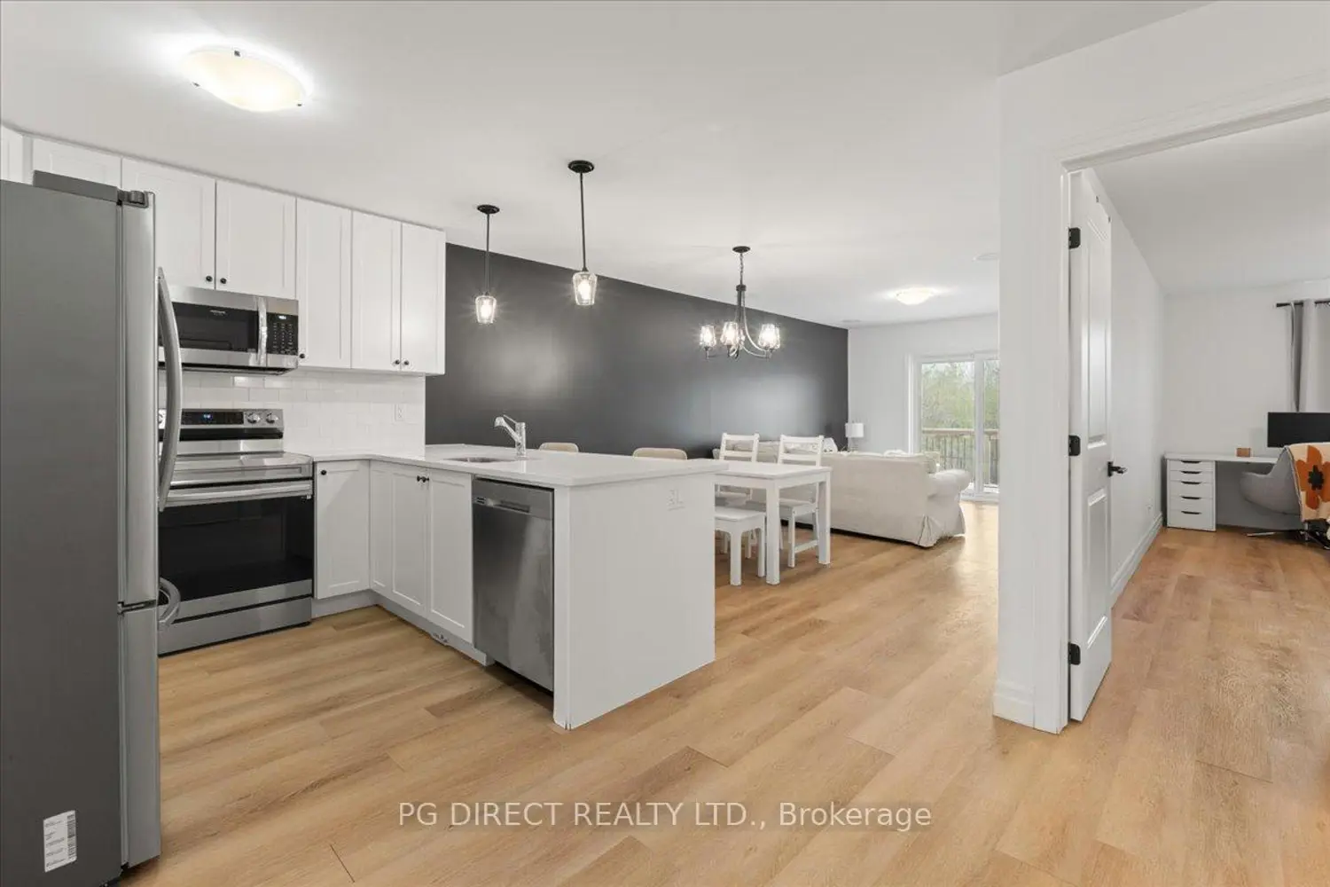 Additional image 11 of 37 Hillside Meadow Drive