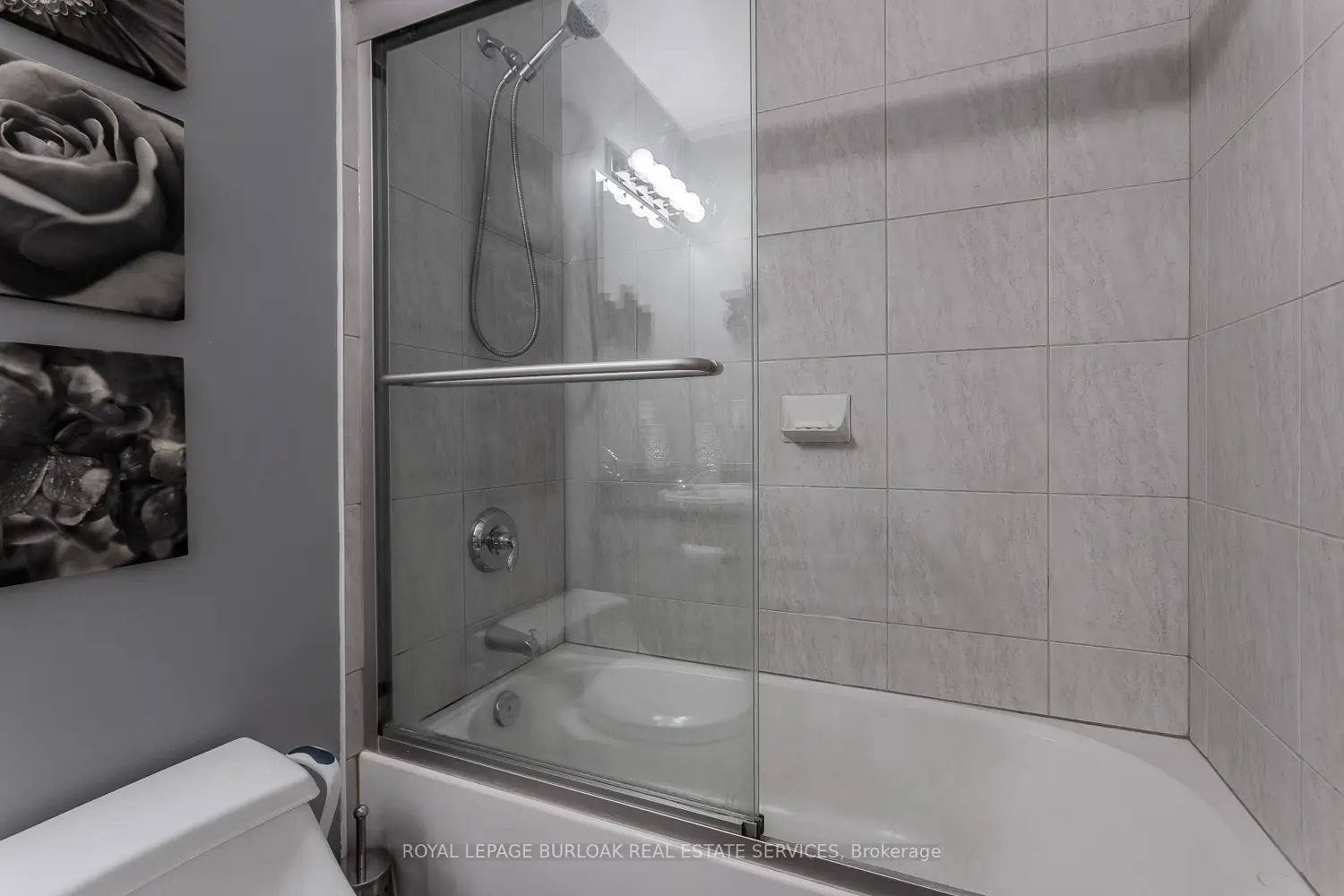 Additional image 16 of 5327 Upper Middle Road 205