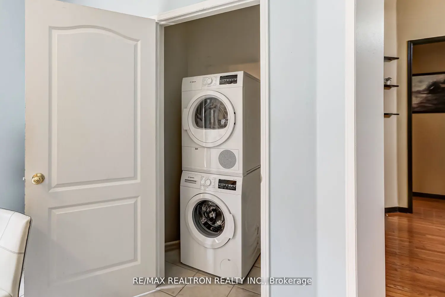 Additional image 8 of 61 Manorwood Drive