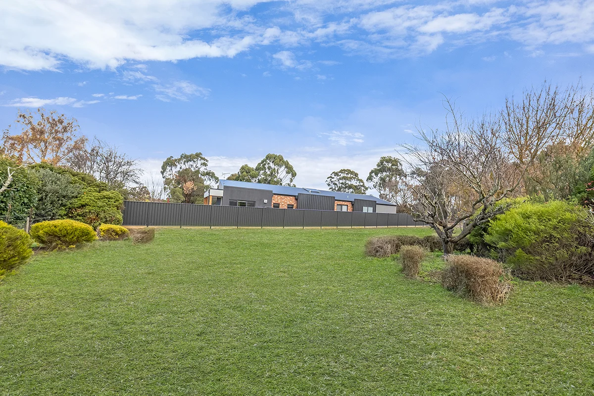 Additional image 4 of 21 Windsor Drive, Hamilton VIC 3300