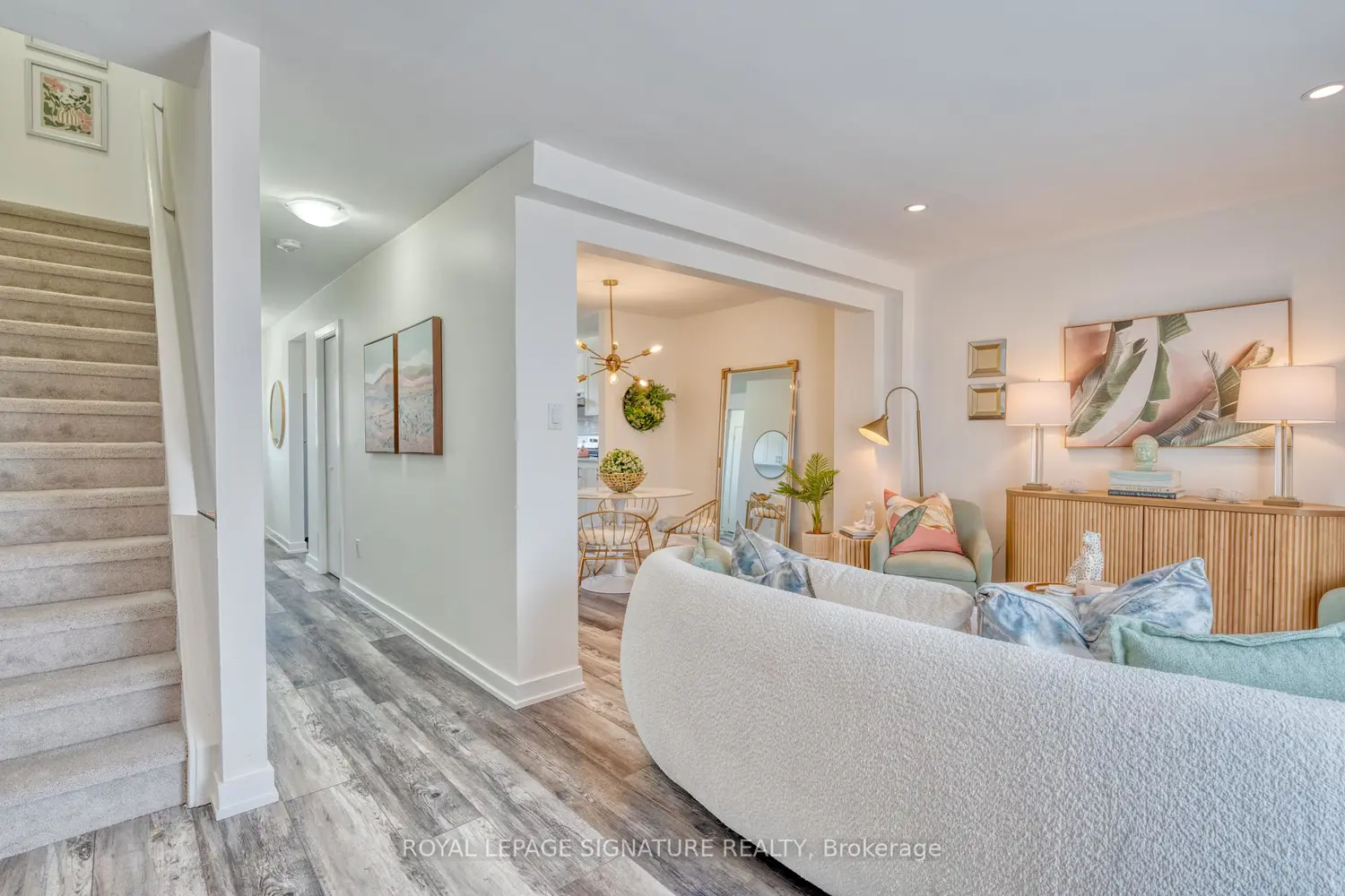 Additional image 9 of 20 Anna Capri Drive 27