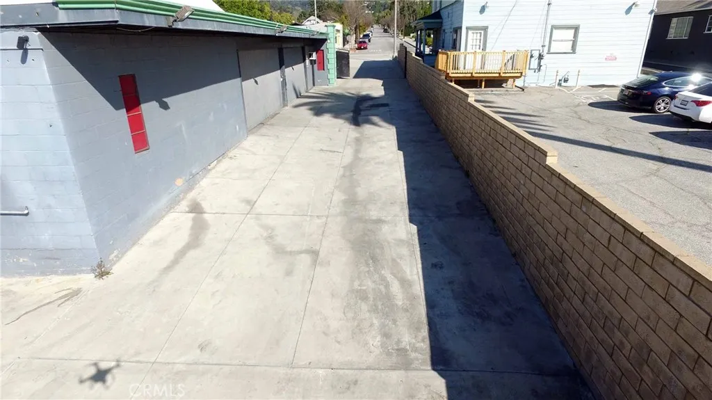 Additional image 10 of 328 W Foothill Blvd, Monrovia, CA 91016
