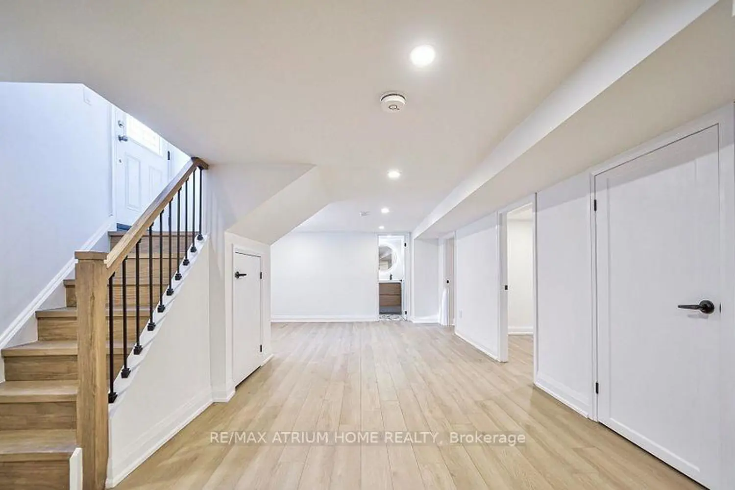 Additional image 17 of 567 Atwater Avenue