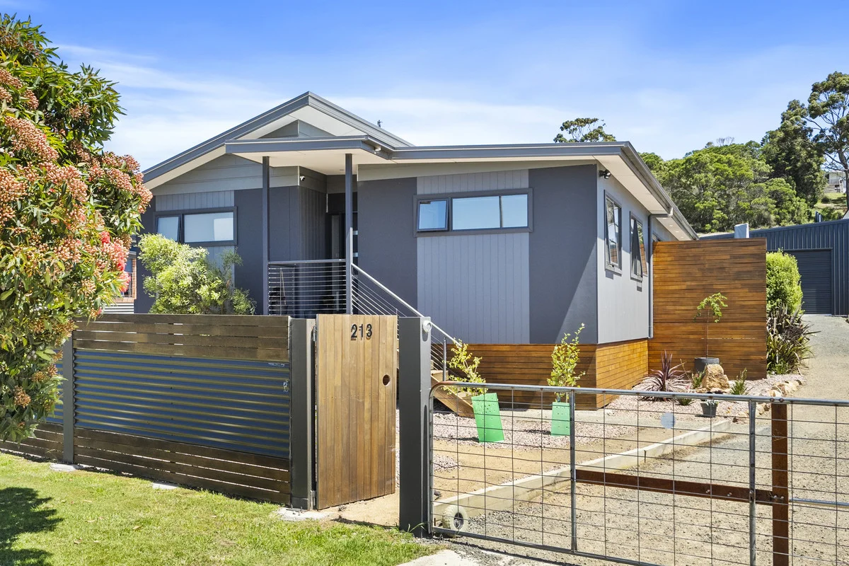 Additional image 2 of 213 Hazards View Drive, Coles Bay TAS 7215