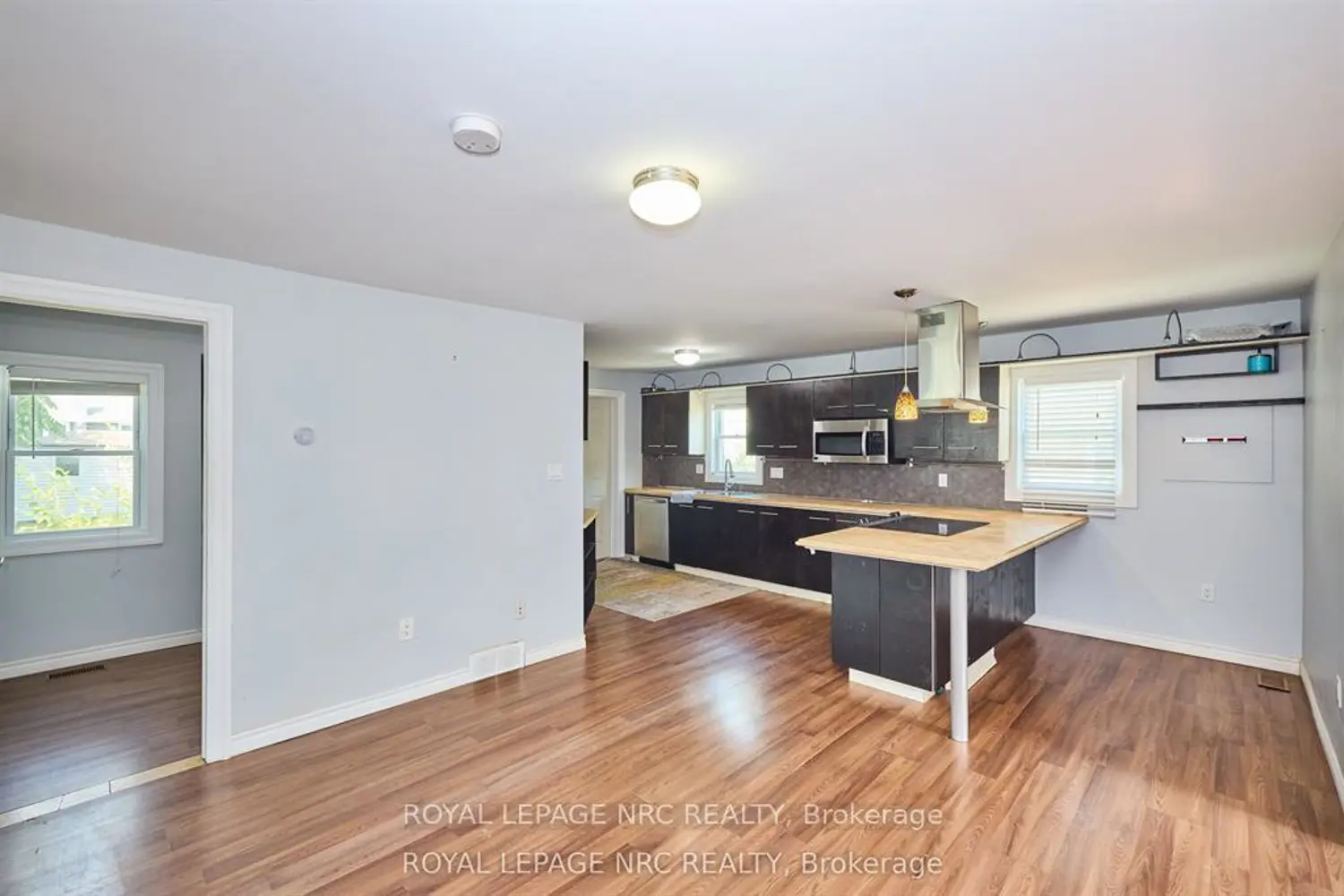 Additional image 7 of 557 Geneva Street