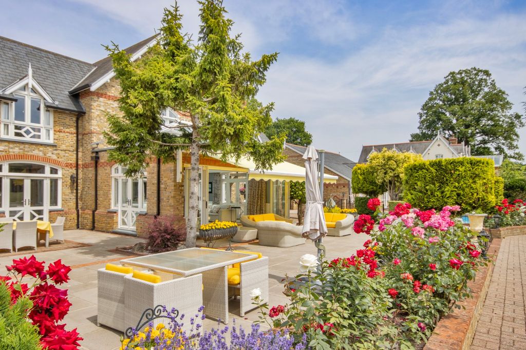 Additional image 12 of 6 bed detached house for saleHome Farm, Kemnal Road, Chislehurst, Kent BR7