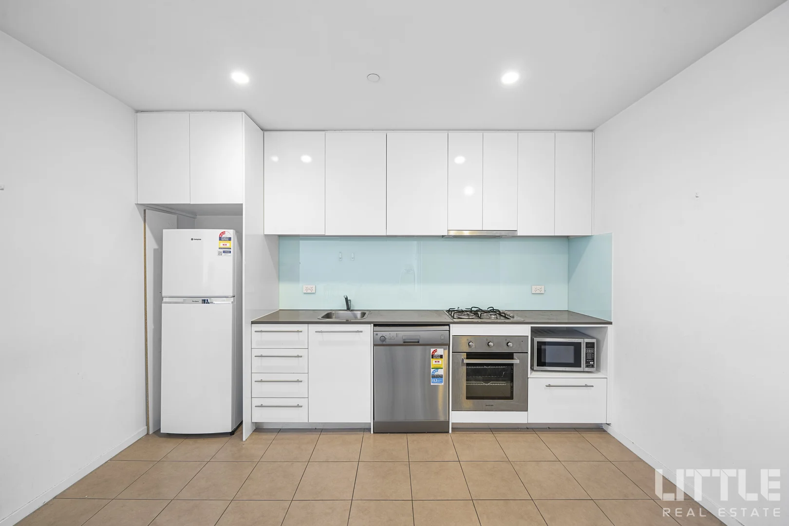 Additional image 8 of 827/38 Mt Alexander Road, Travancore VIC 3032