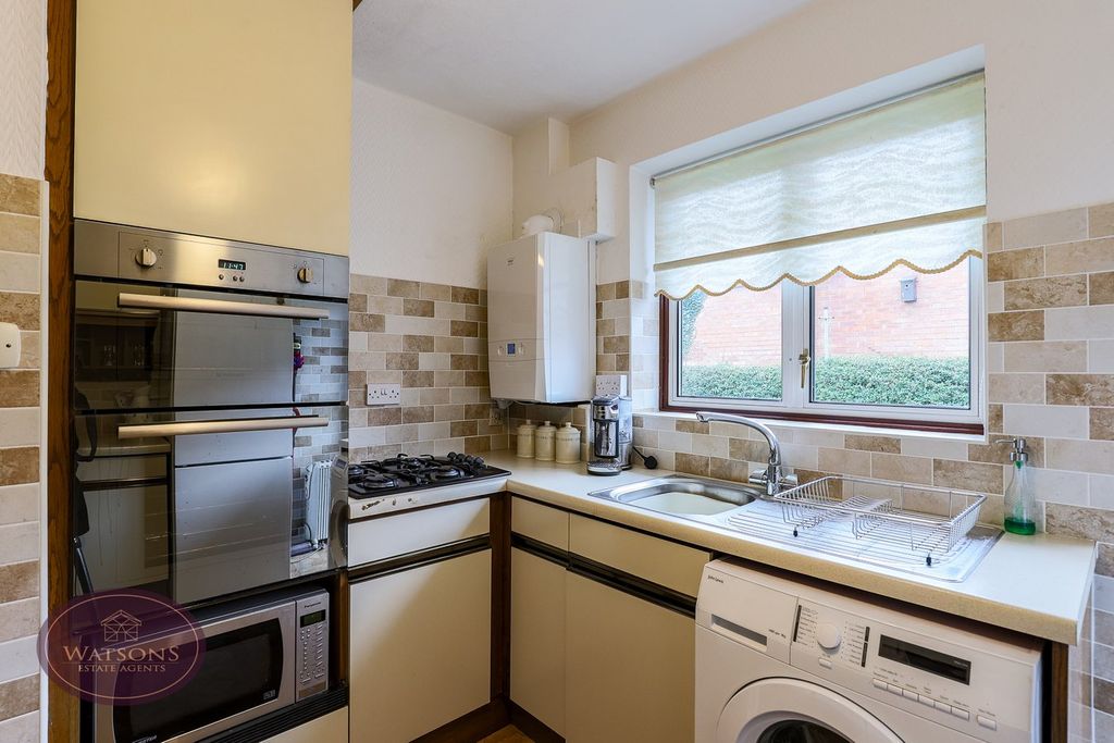 Additional image 6 of 3 bed semi-detached house for saleNightingale Close, Nuthall, Nottingham NG16