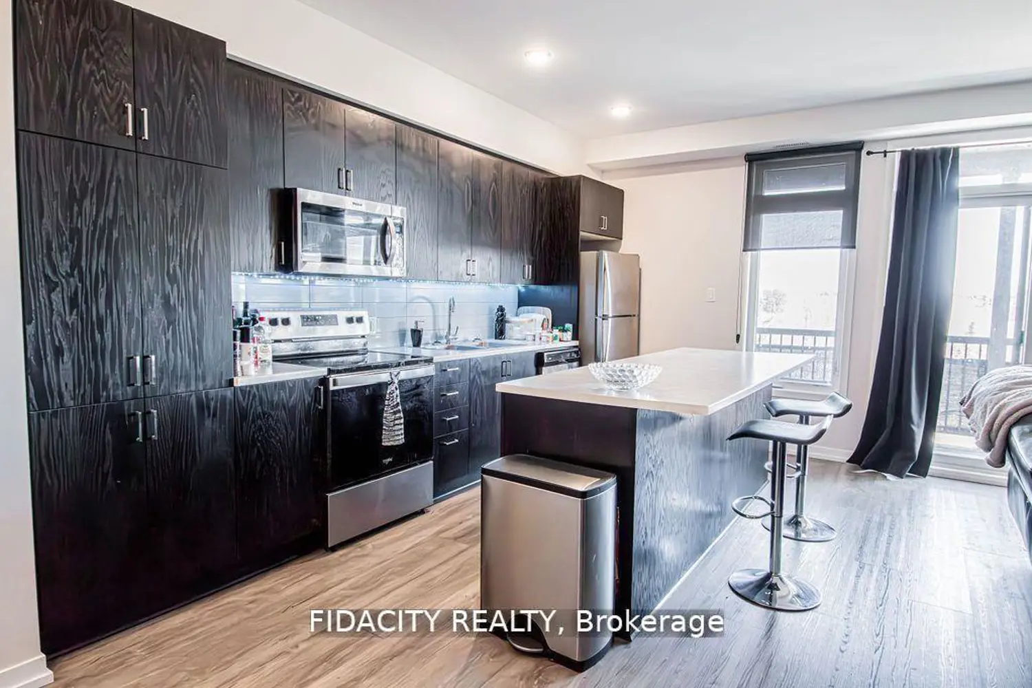 Additional image 11 of 225 Citiplace Drive H