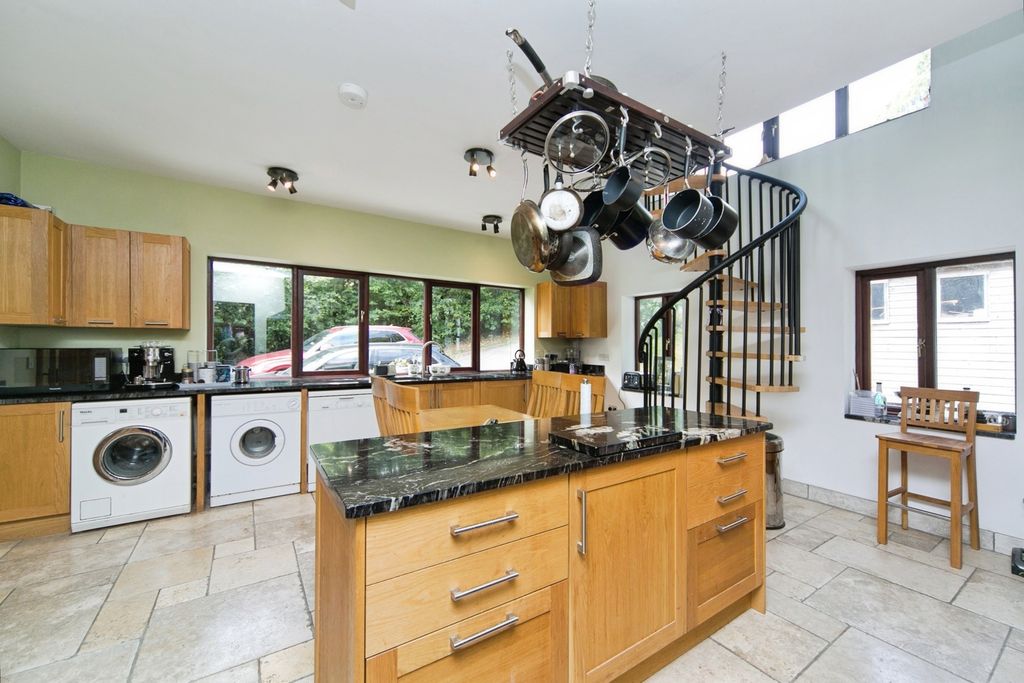Additional image 7 of 5 bed detached house for salePenmon, Beaumaris, Isle Of Anglesey LL58