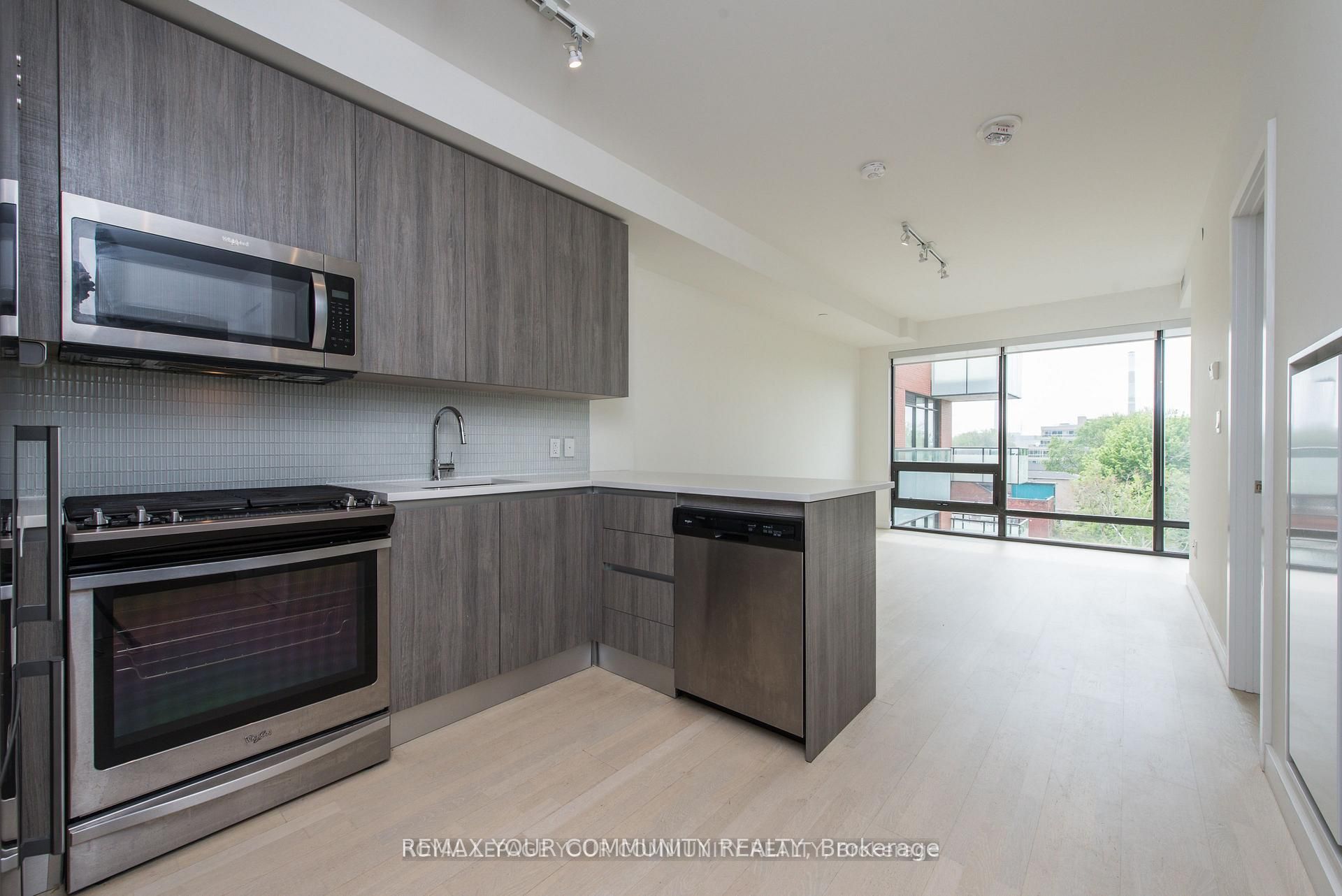 Additional image 6 of 502-246 Logan Avenue, Toronto, ON, M4M 1J2