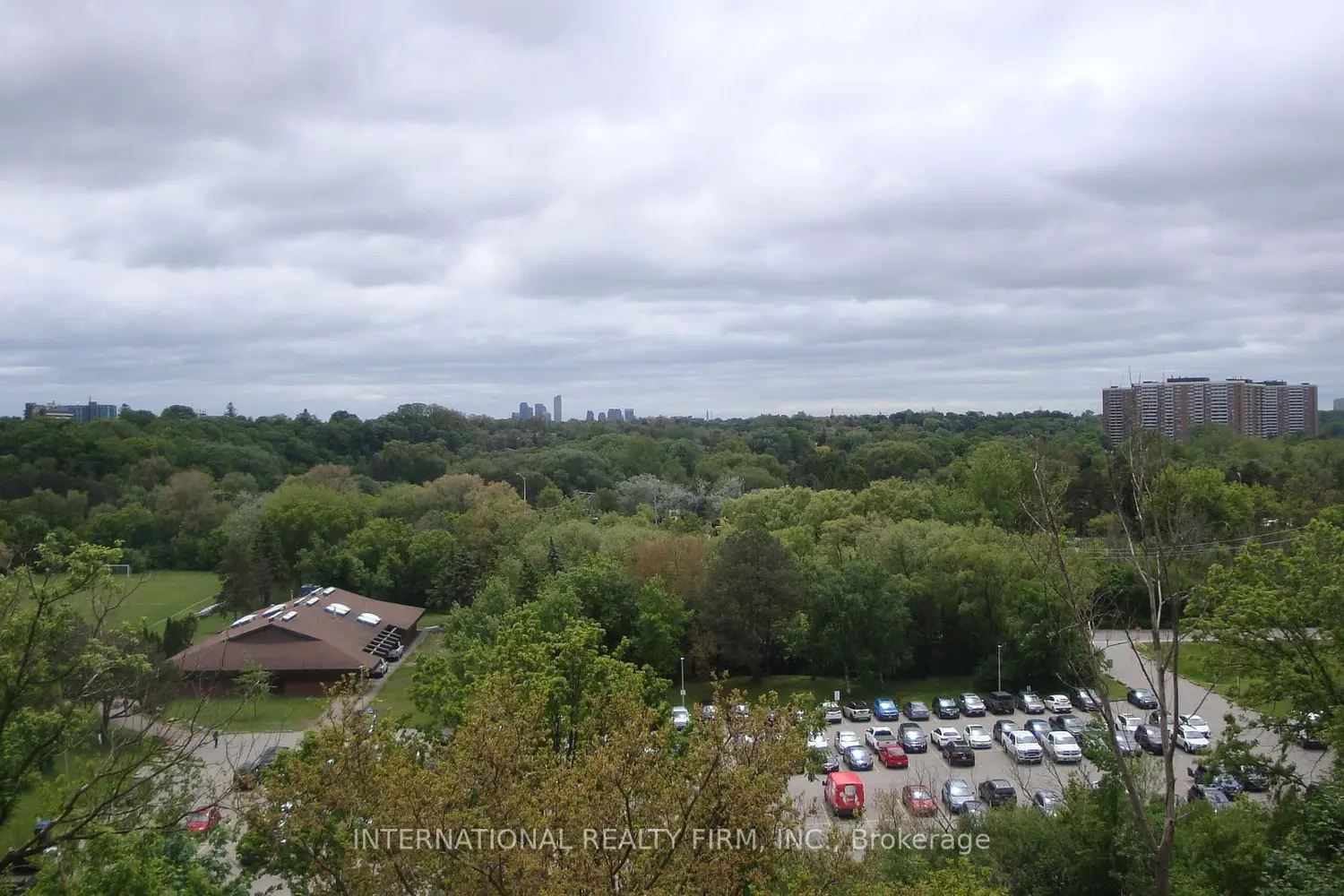 Additional image 10 of 75 Emmett Avenue 503