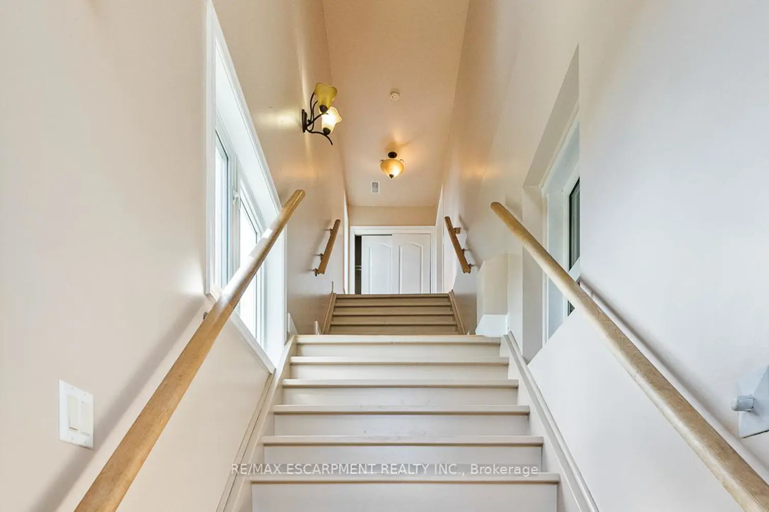 Additional image 5 of 2510 Donnavale Drive