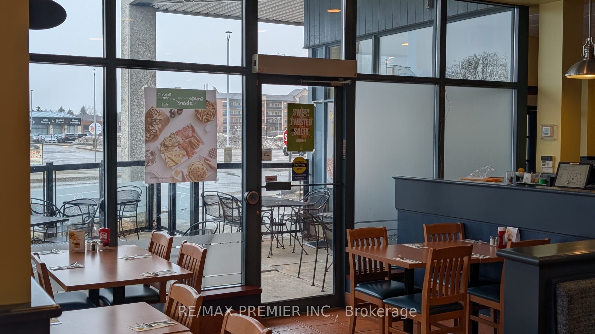 Additional image 2 of 46/47-10909 Yonge Street N, Richmond Hill, ON, L4C 3E3