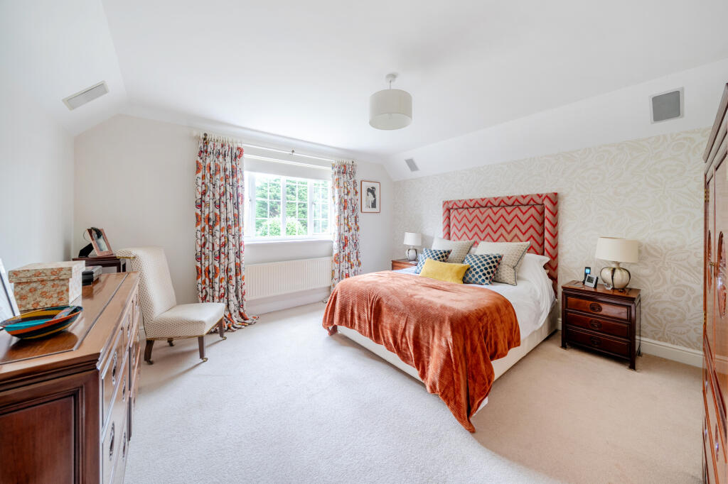 Additional image 9 of Kensington Close, St. Albans, AL1