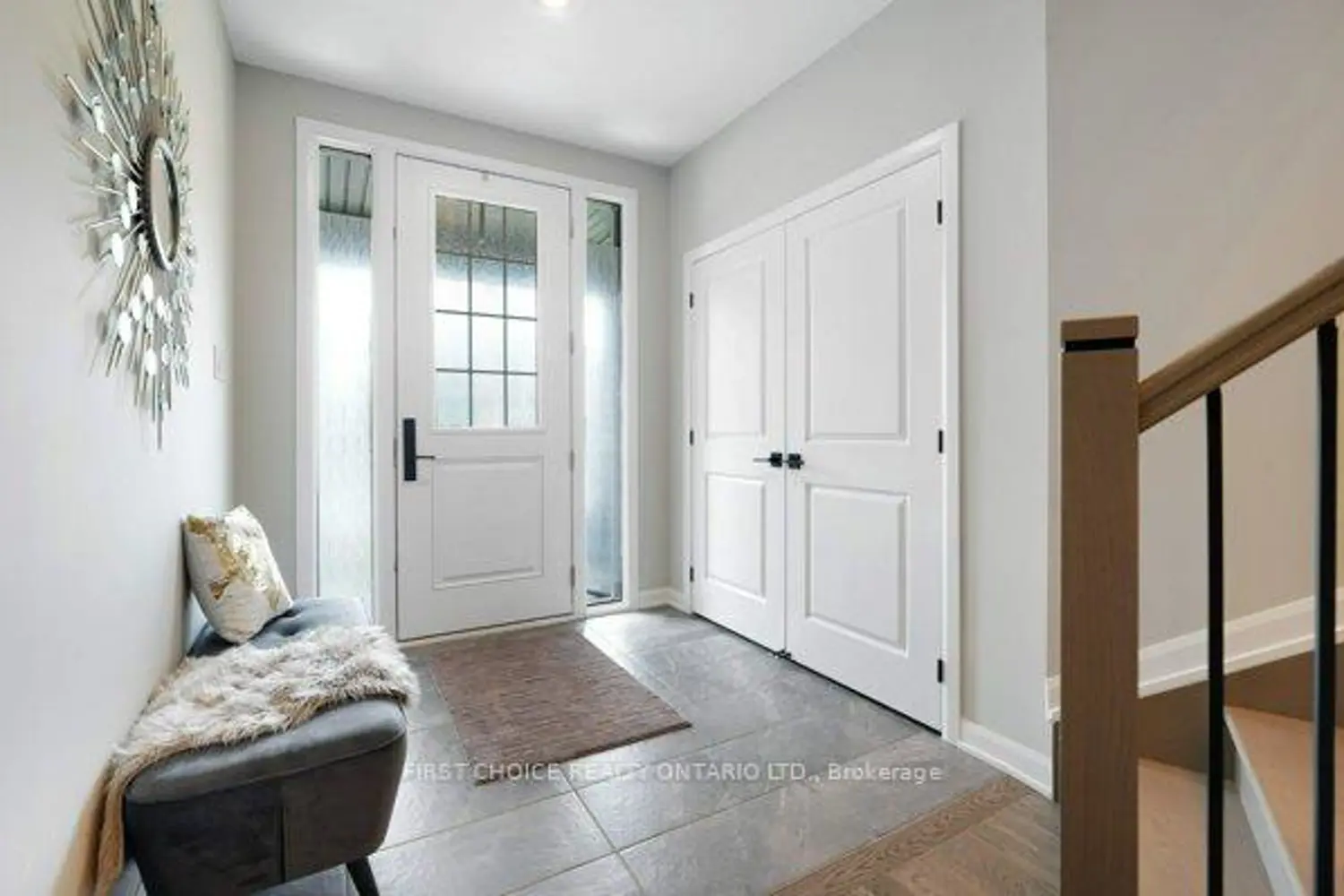 605 Ribbon Street photo 2