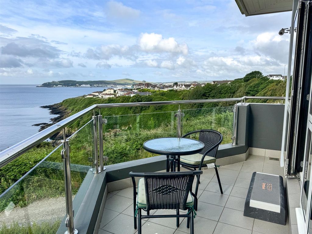 Additional image 28 of 2 bed flat for saleMajestic Apartments, King Edward Road, Onchan IM3