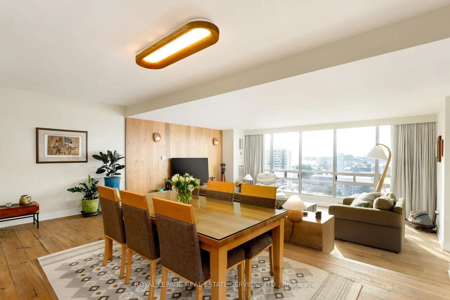 Additional image 3 of 2180 Marine Drive 1401