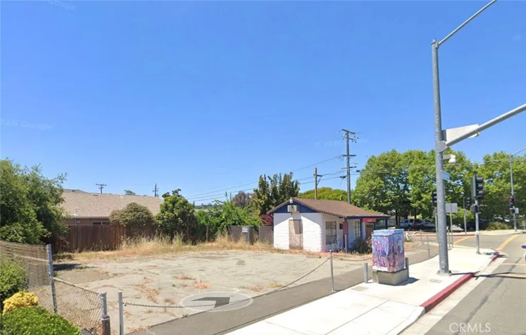 Additional image 2 of 19693 Redwood Road, Castro Valley, CA 94546