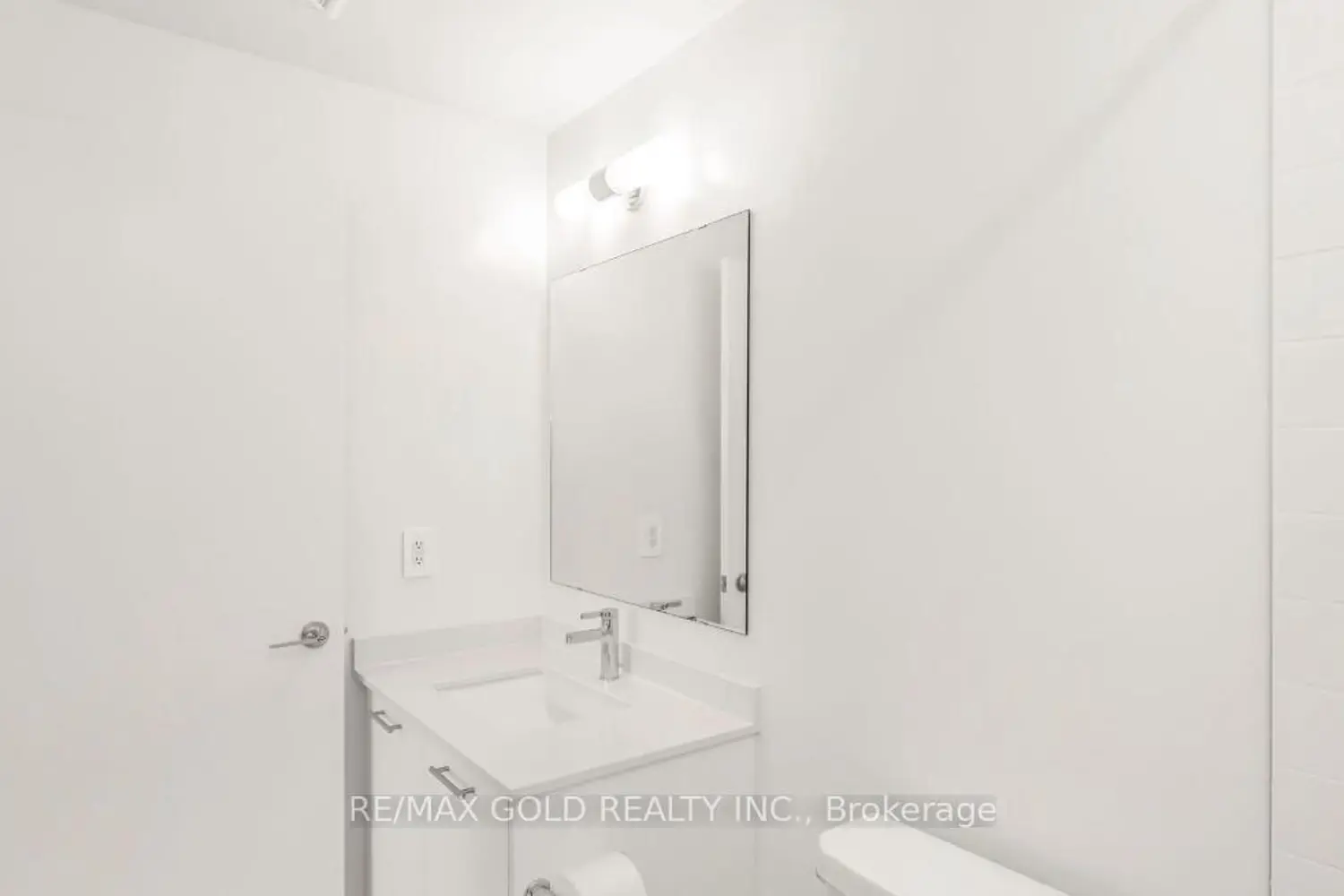 Additional image 15 of 1440 Clarriage Court 211