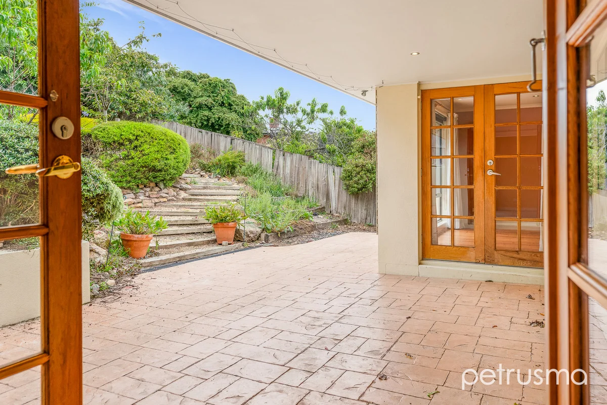 Additional image 17 of 3 Selby Place, Lindisfarne TAS 7015