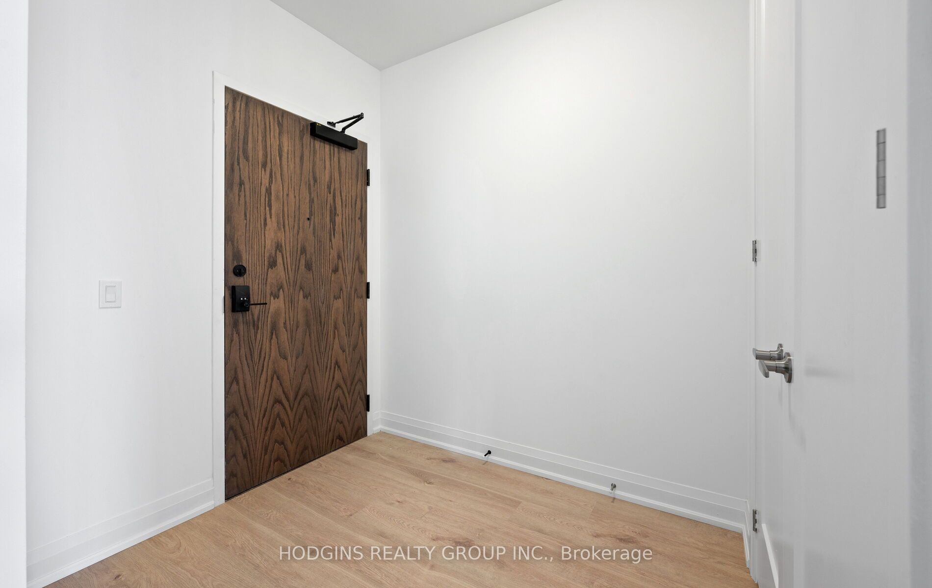 Additional image 6 of 106-1035 Southdown Road, Mississauga, ON, L5J 0A2