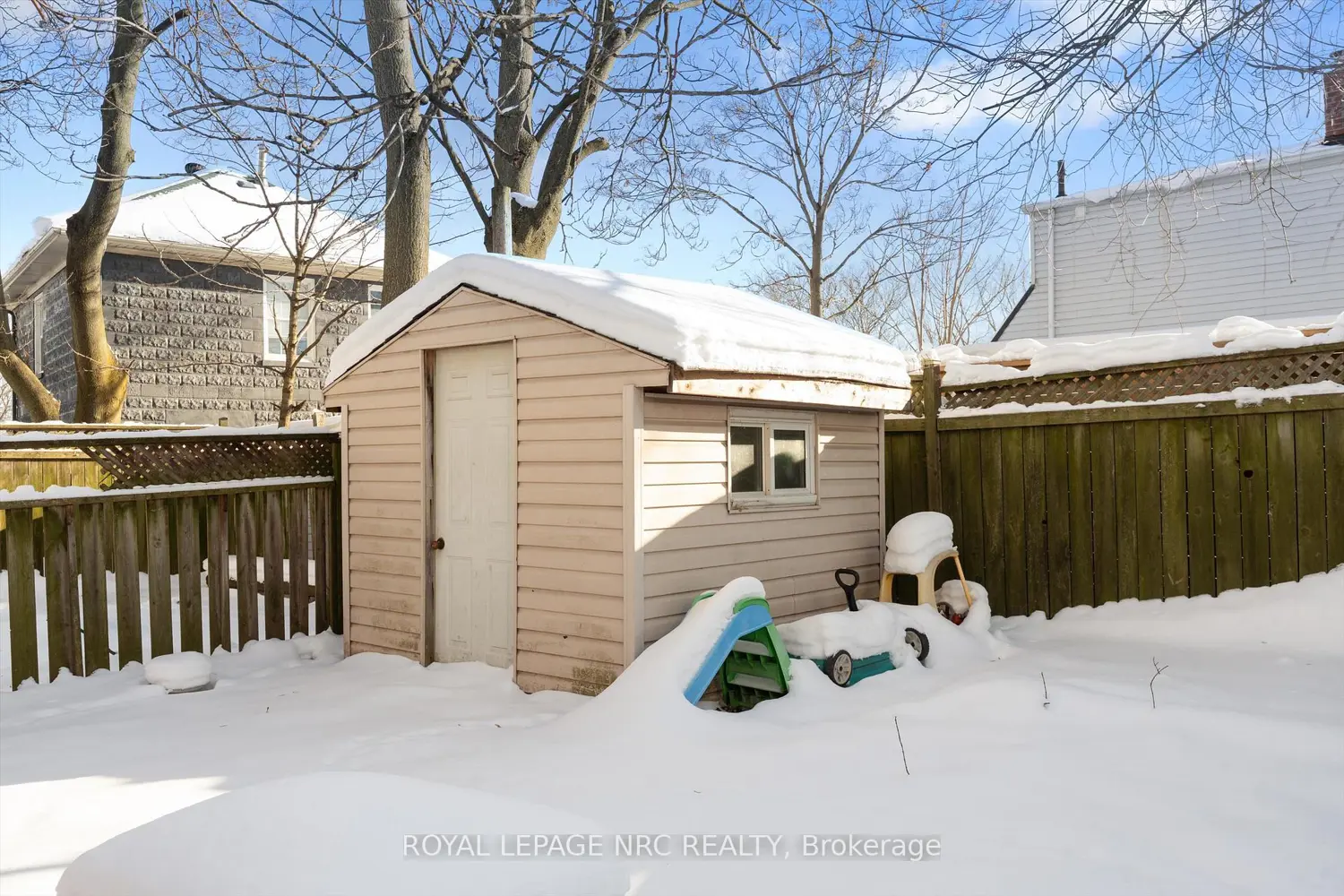 Additional image 18 of 4688 Mcdougall Crescent