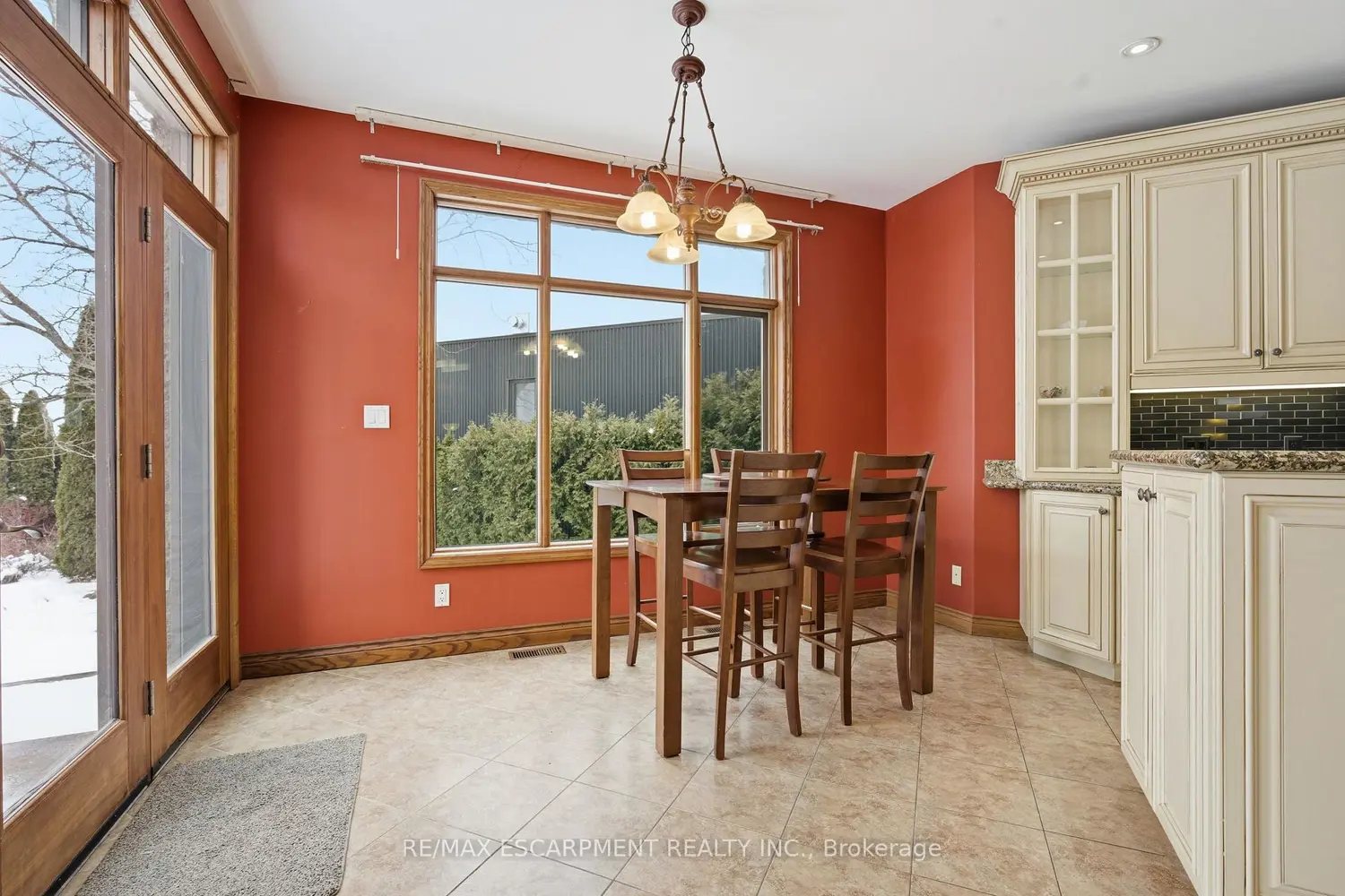 Additional image 7 of 4 Lakeside Drive