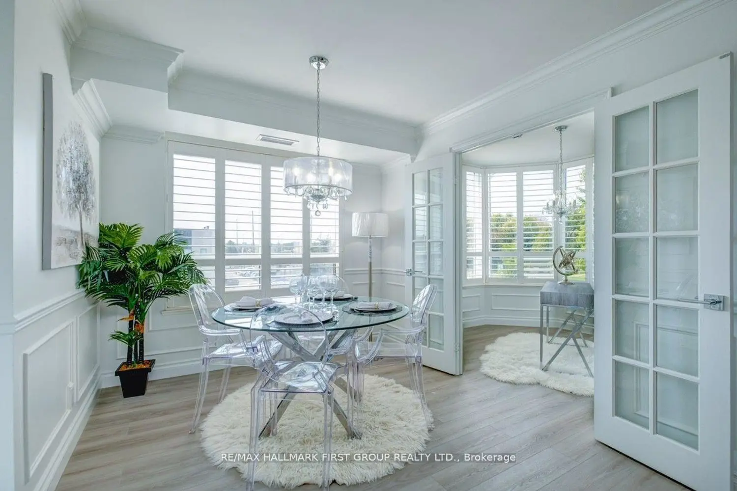 Additional image 9 of 1000 The Esplanade N 213