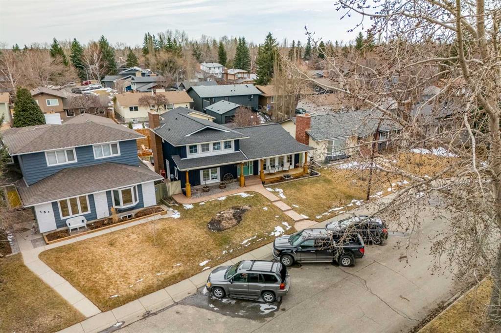 147 Midvalley Place SE, Calgary, AB, T2X 1K3