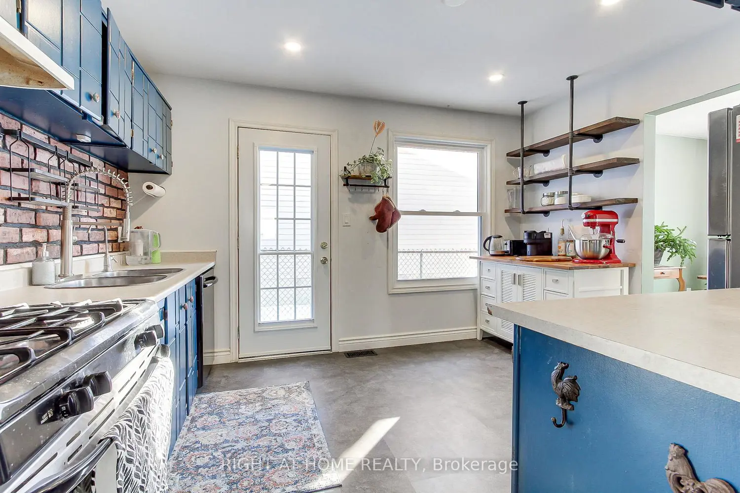 Additional image 6 of 853 Magnolia Avenue