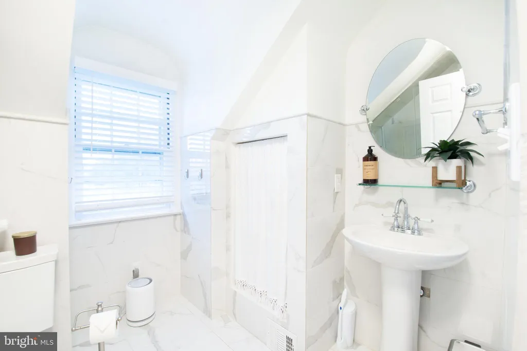 Additional image 50 of 28 W Clarke Avenue, Milford, DE 19963