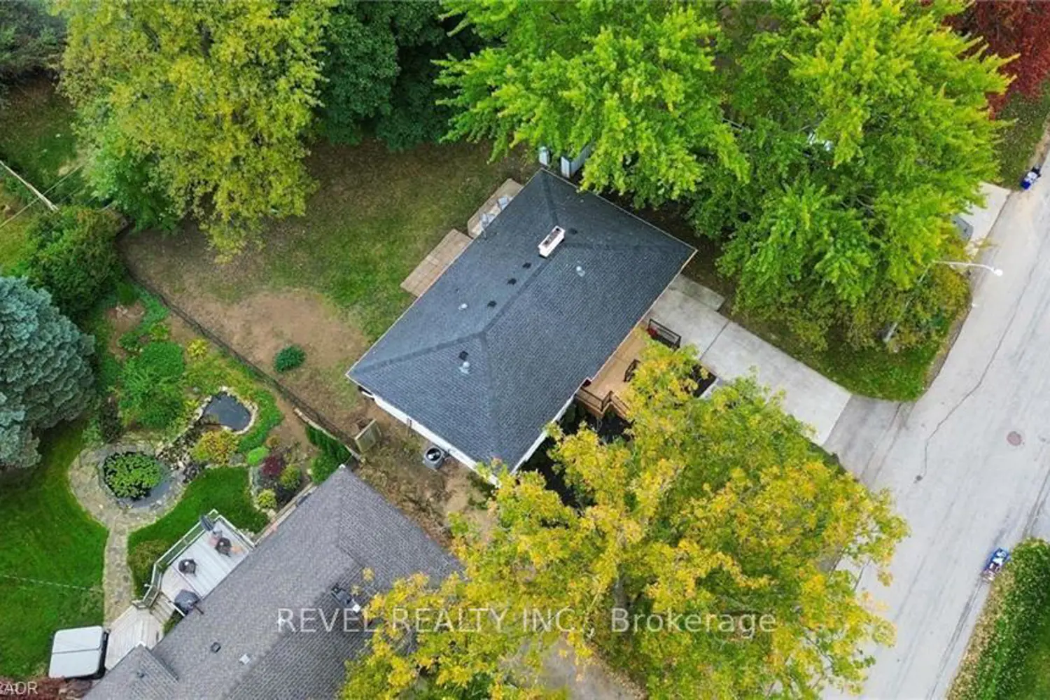 Additional image 20 of 95 Seneca Drive