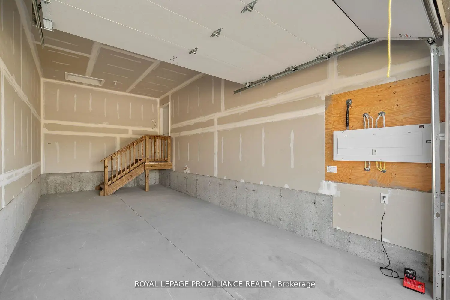 Additional image 14 of 31 Clayton John Avenue