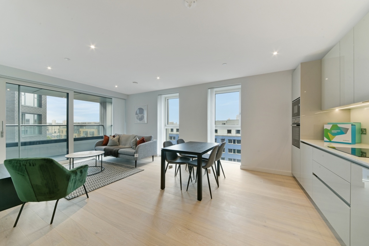 Additional image 2 of 2 Bed Flat, Hurlock Heights, SE17, N1 7GU