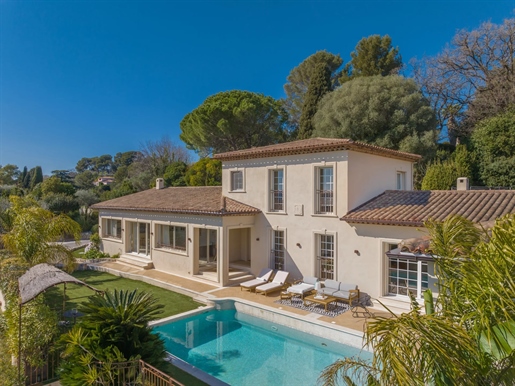 Mougins (Alpes-Maritimes)