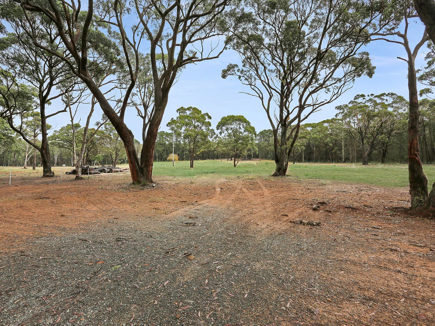 Additional image 6 of 1 - 8 Wildwood/Nandi/Wattlebird, Wingello NSW 2579