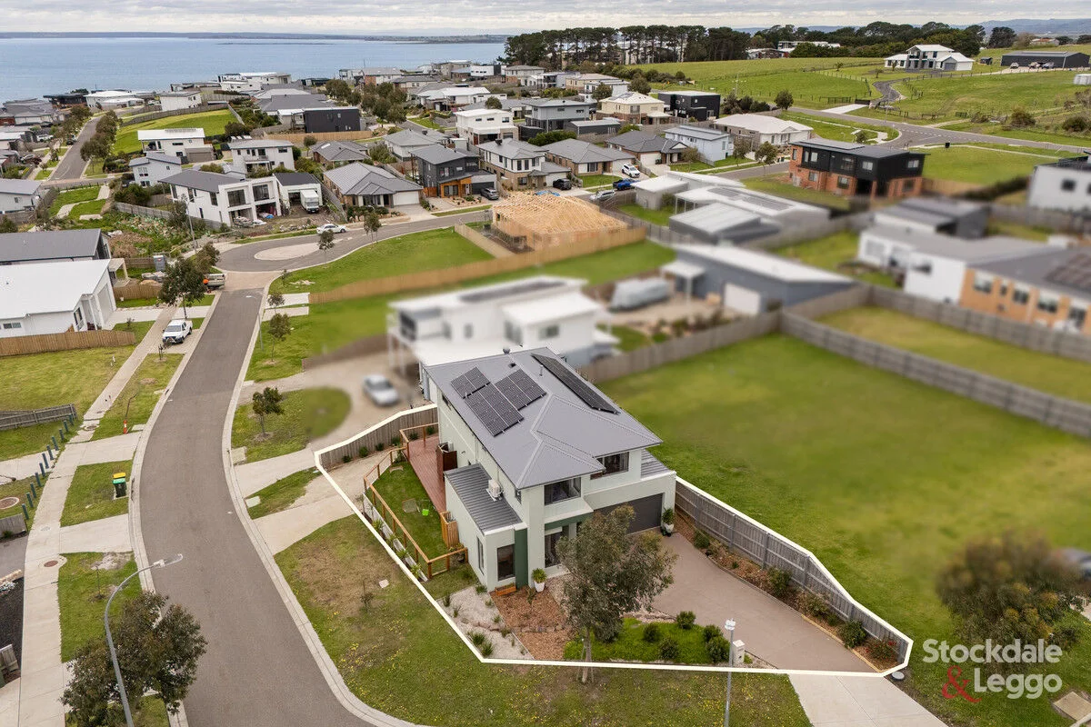 13A Elevation Crescent, San Remo VIC 3925