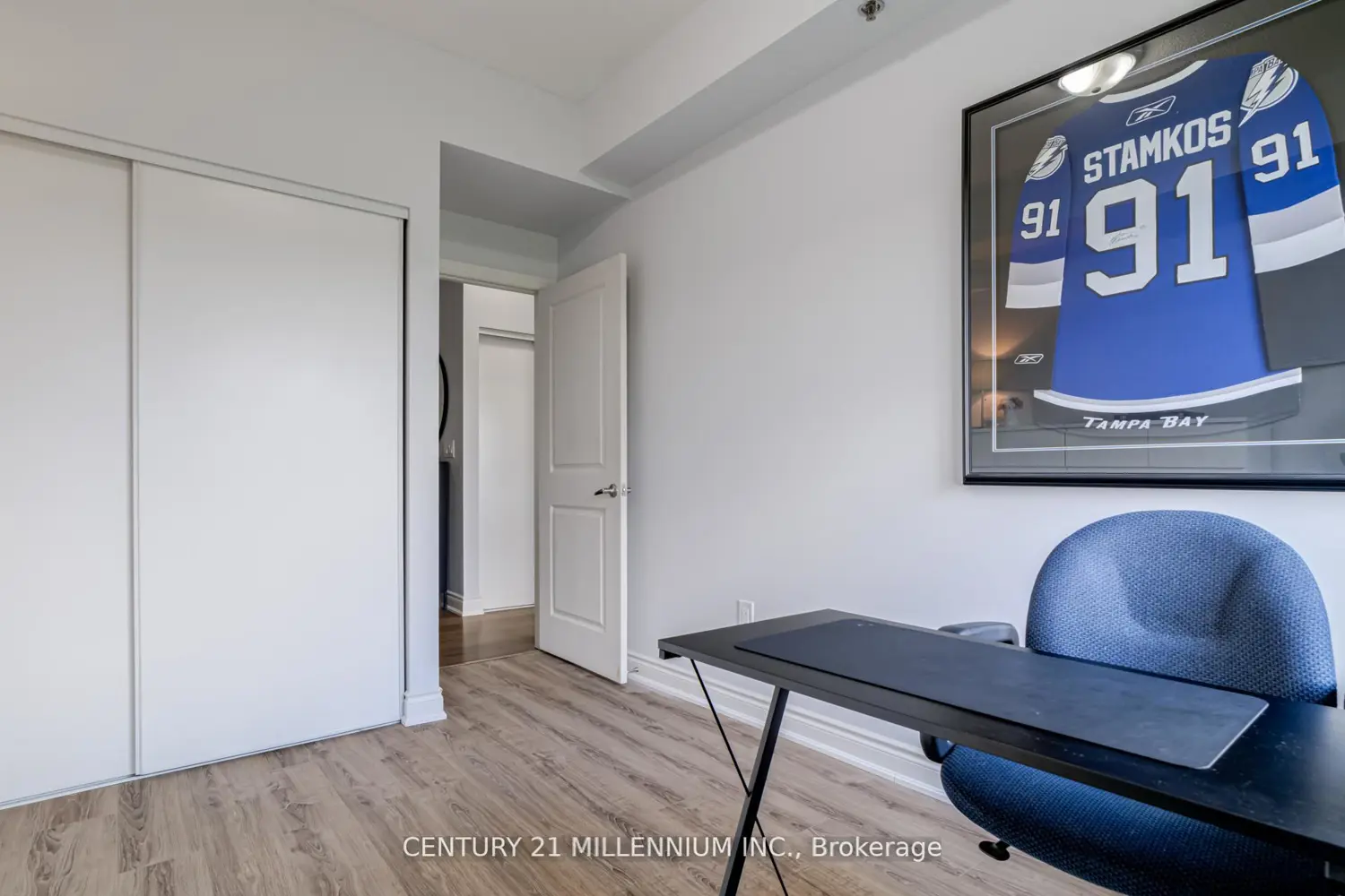 Additional image 12 of 1440 Gordon Street 414