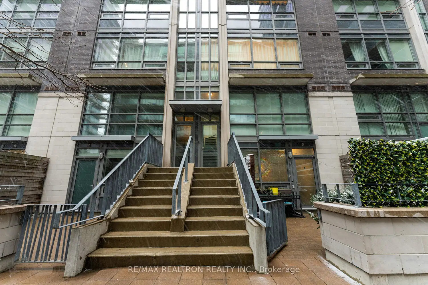 Additional image 3 of 57 East Liberty Street Th16